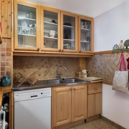 3 à Avec Parking Et Wifi, Près Du Centre - Fr-1-453-3 Megève